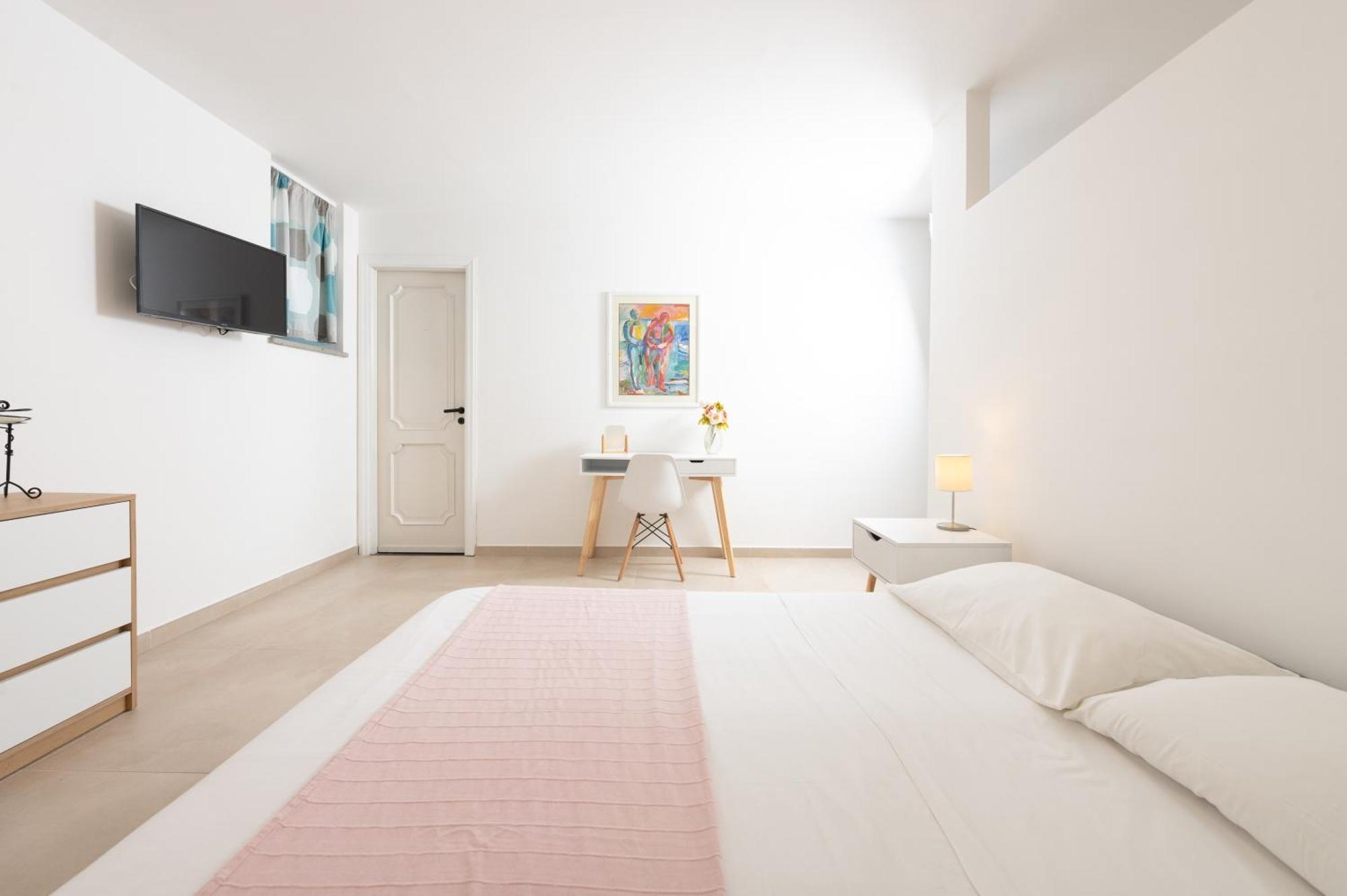 بروسيدا Gioia 13 Rooms & Apartments المظهر الخارجي الصورة