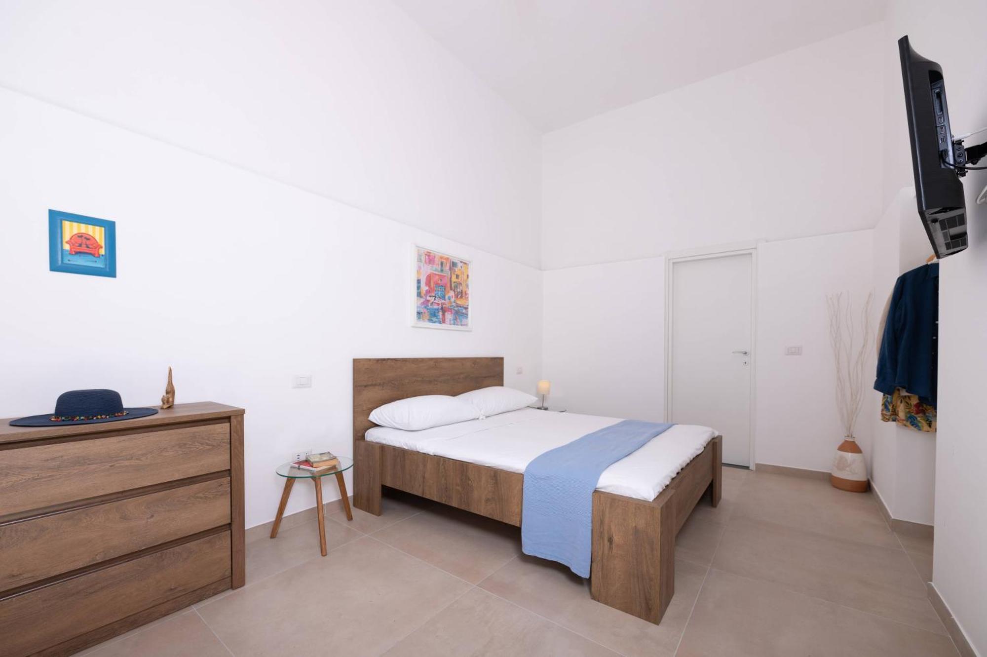 بروسيدا Gioia 13 Rooms & Apartments المظهر الخارجي الصورة